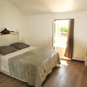  Hébergement de vacances Maison De Charme Et Confort