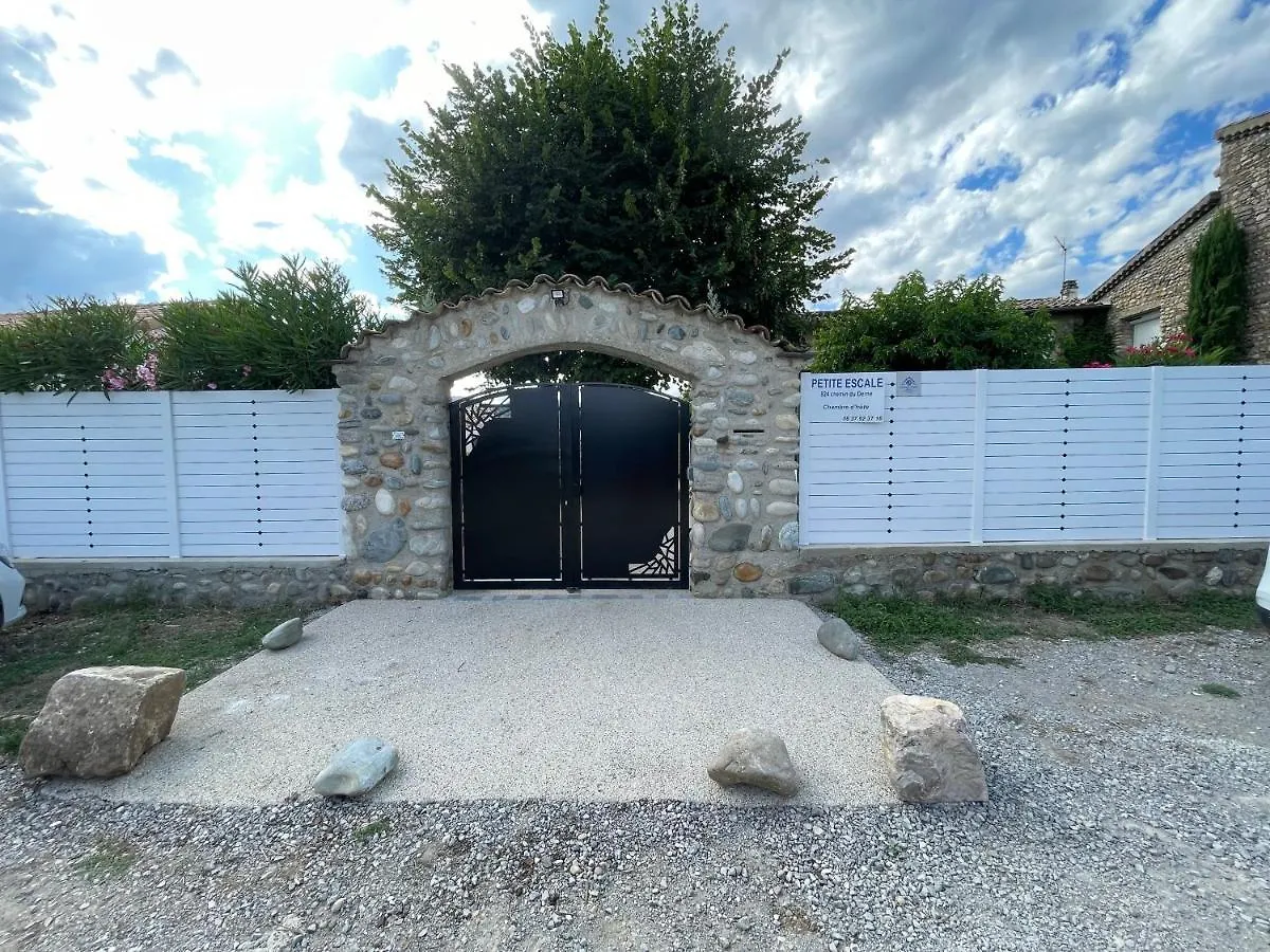 Homestay Petite'Escale Apartment Charmes-sur-Rhone
