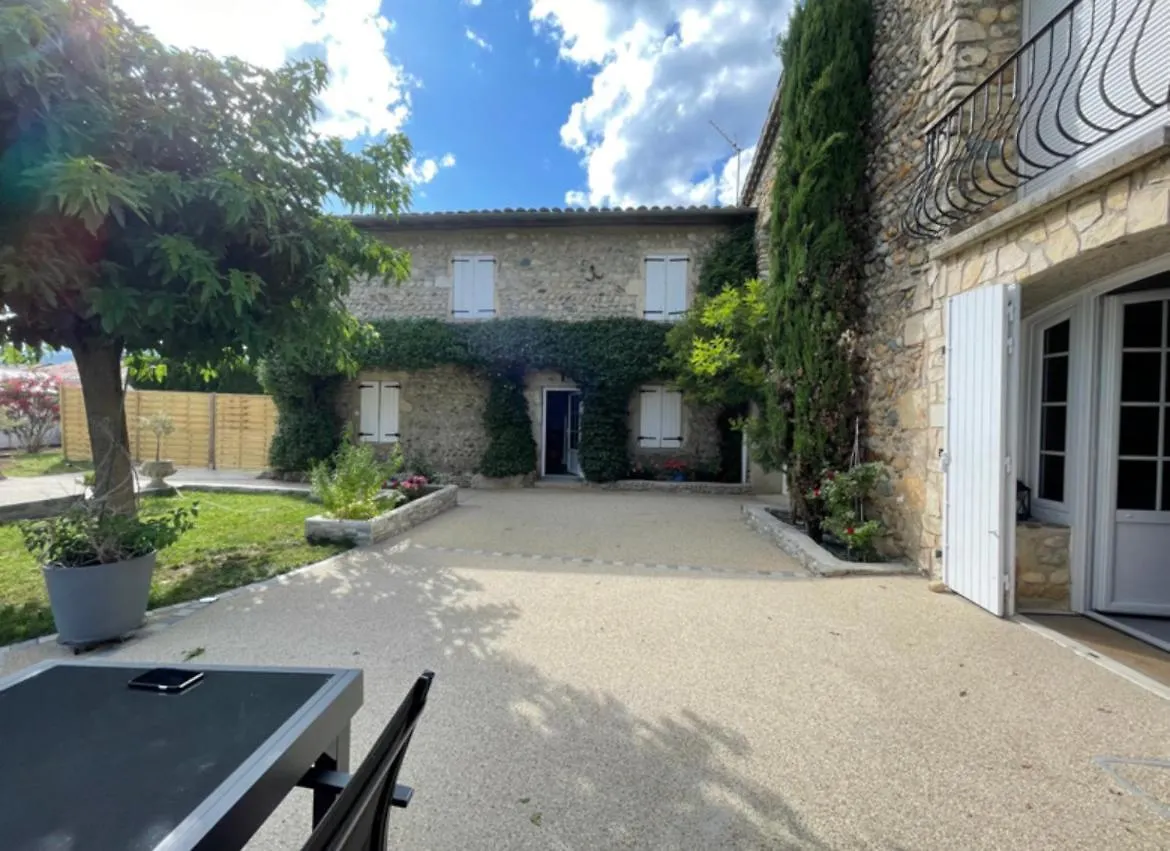 Petite'Escale Apartment Charmes-sur-Rhone France